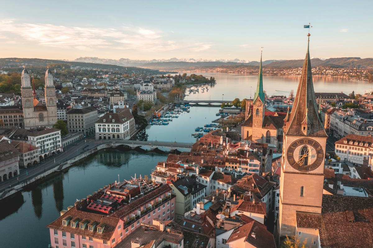 Kunstmarkt Zürich - Titelbild Kunst schätzen lassen und verkaufen